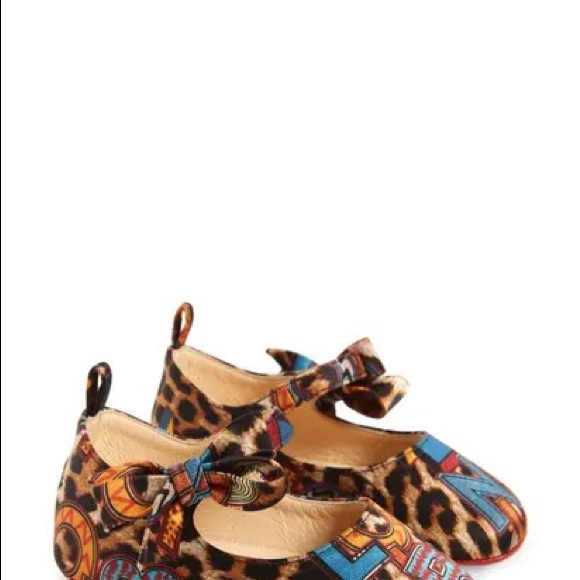 Brand new in box - Picture 3 of 3